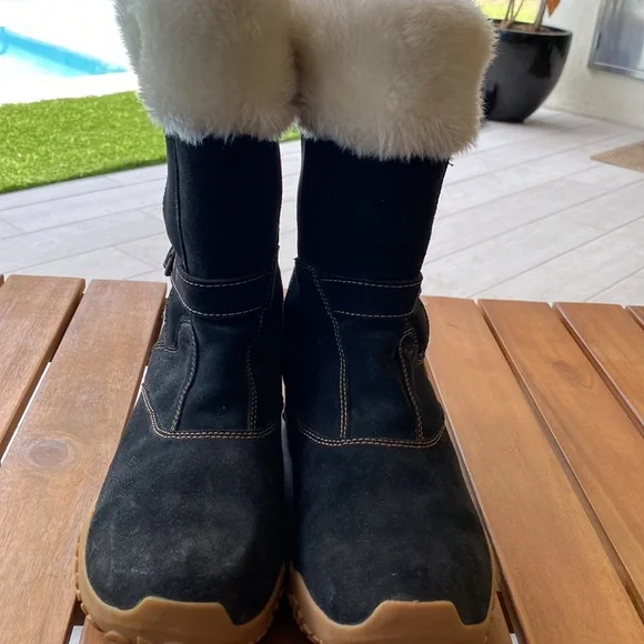 Salomon Lhasa Suede Winter Snow Boots faux fur lined Contagrip / Womens SZ 8.5 - Picture 3 of 13